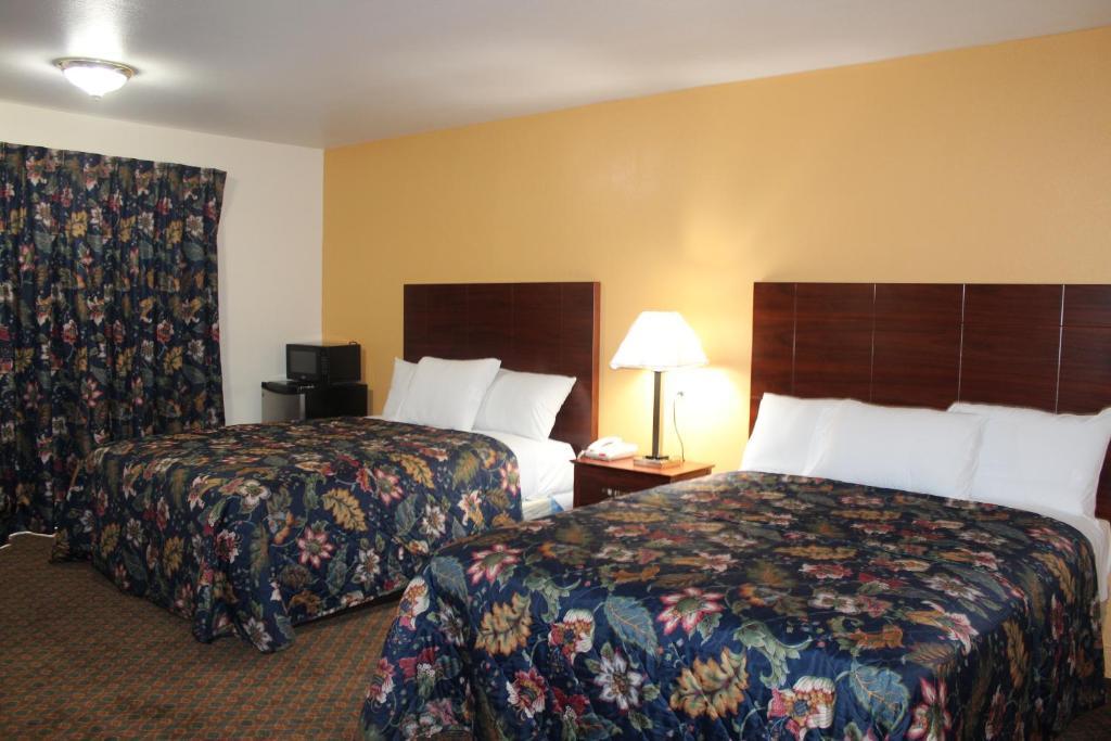 Passport Inn And Suites - Middletown Room photo